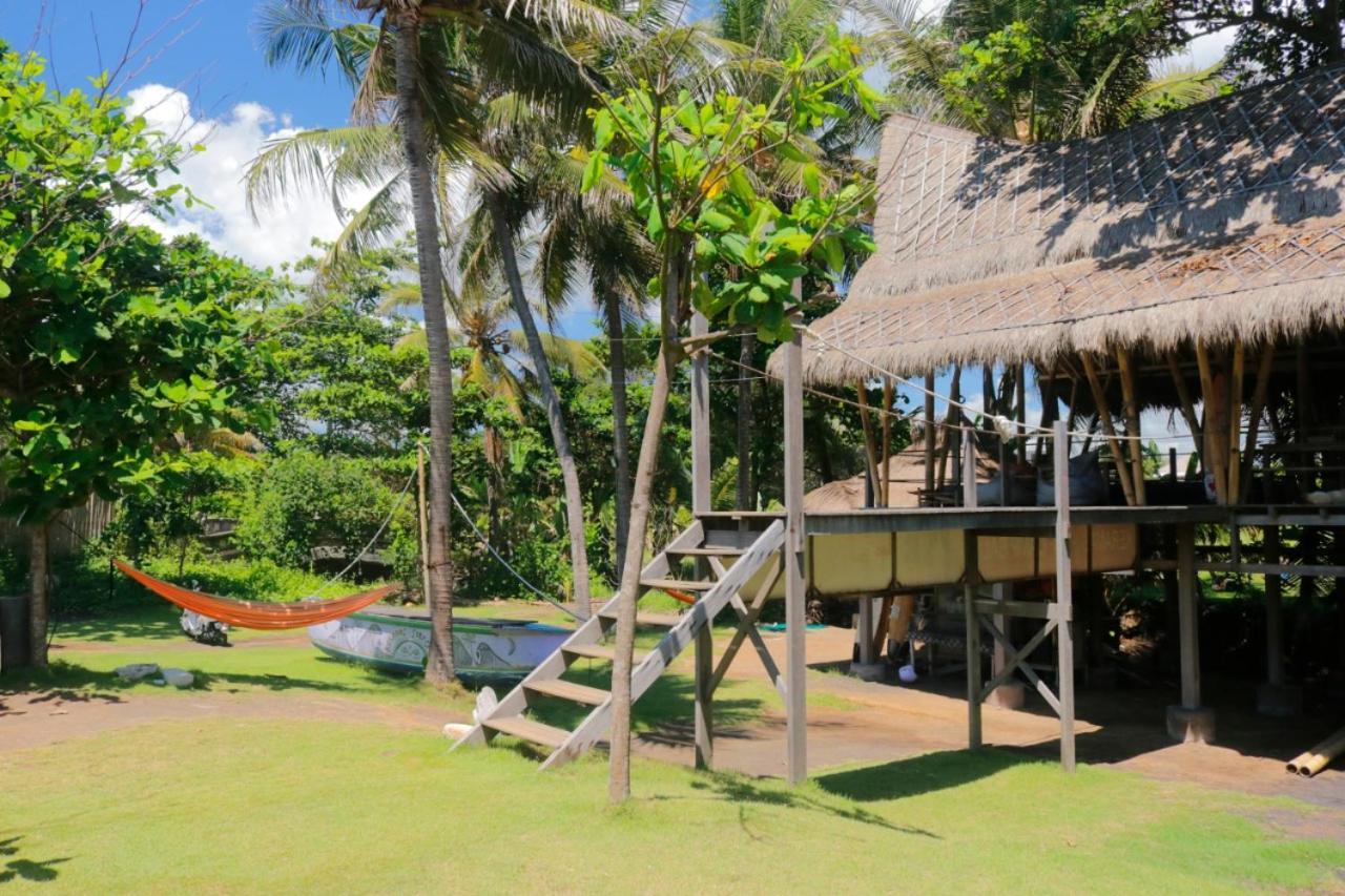 Keramas Surf Camp Hotel Buitenkant foto