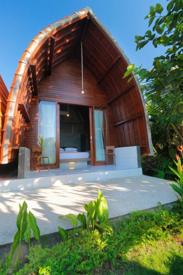 Keramas Surf Camp Hotel Buitenkant foto