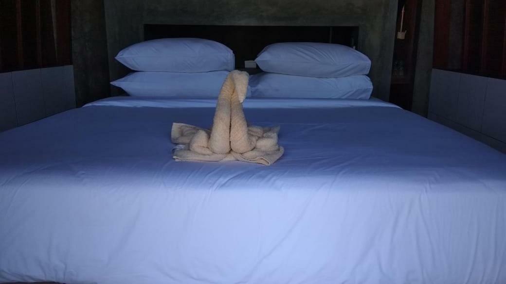 Keramas Surf Camp Hotel Buitenkant foto